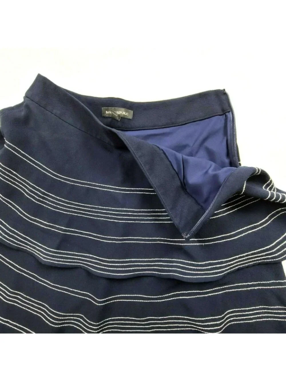 Banana Republic Tiered Mini Skirt Size 0 Y2K Fashion Blue Striped Short Side Zip